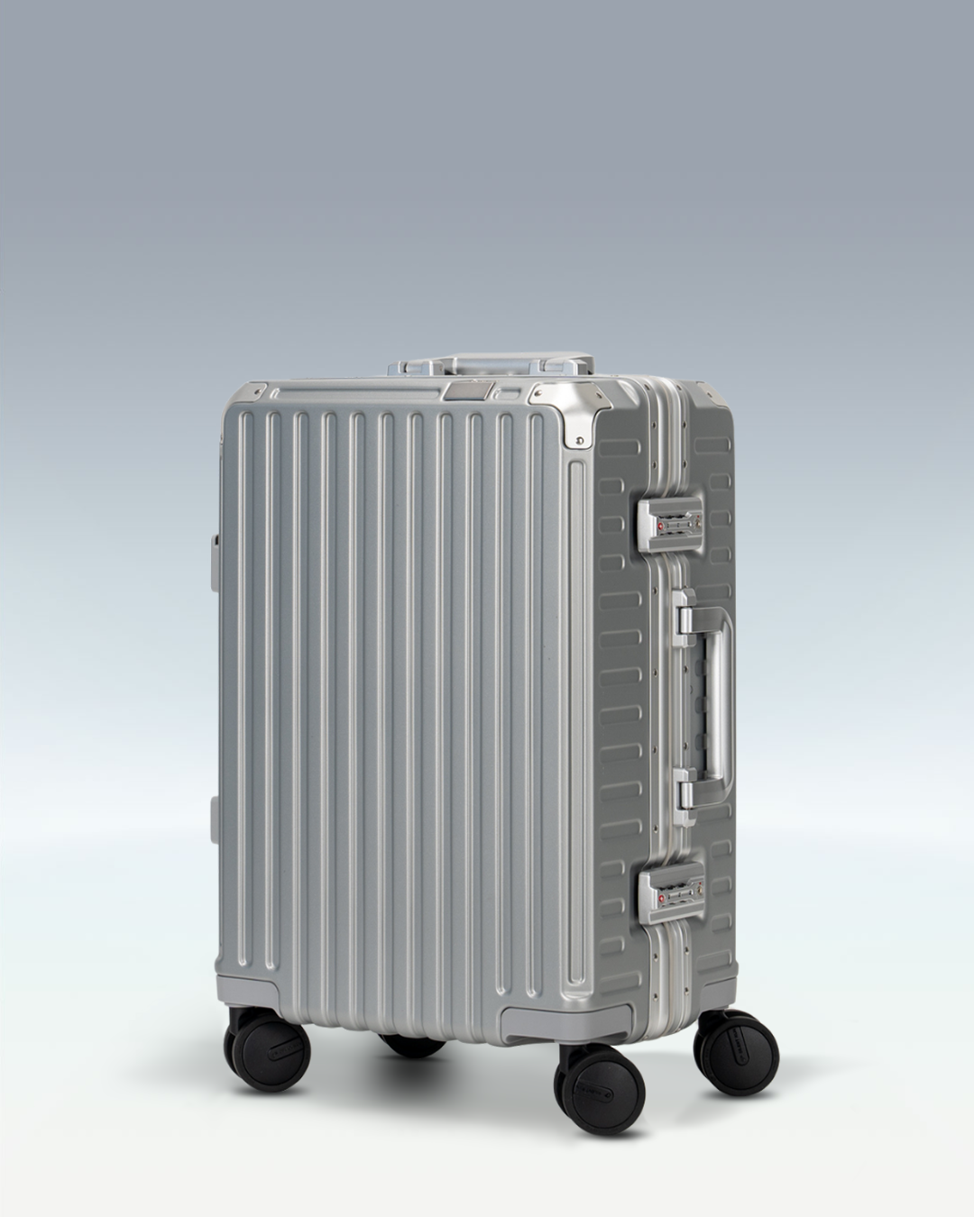 Portar Valence EdgeFrame carry-on luggage in Lunar Silver, three-quarter front view