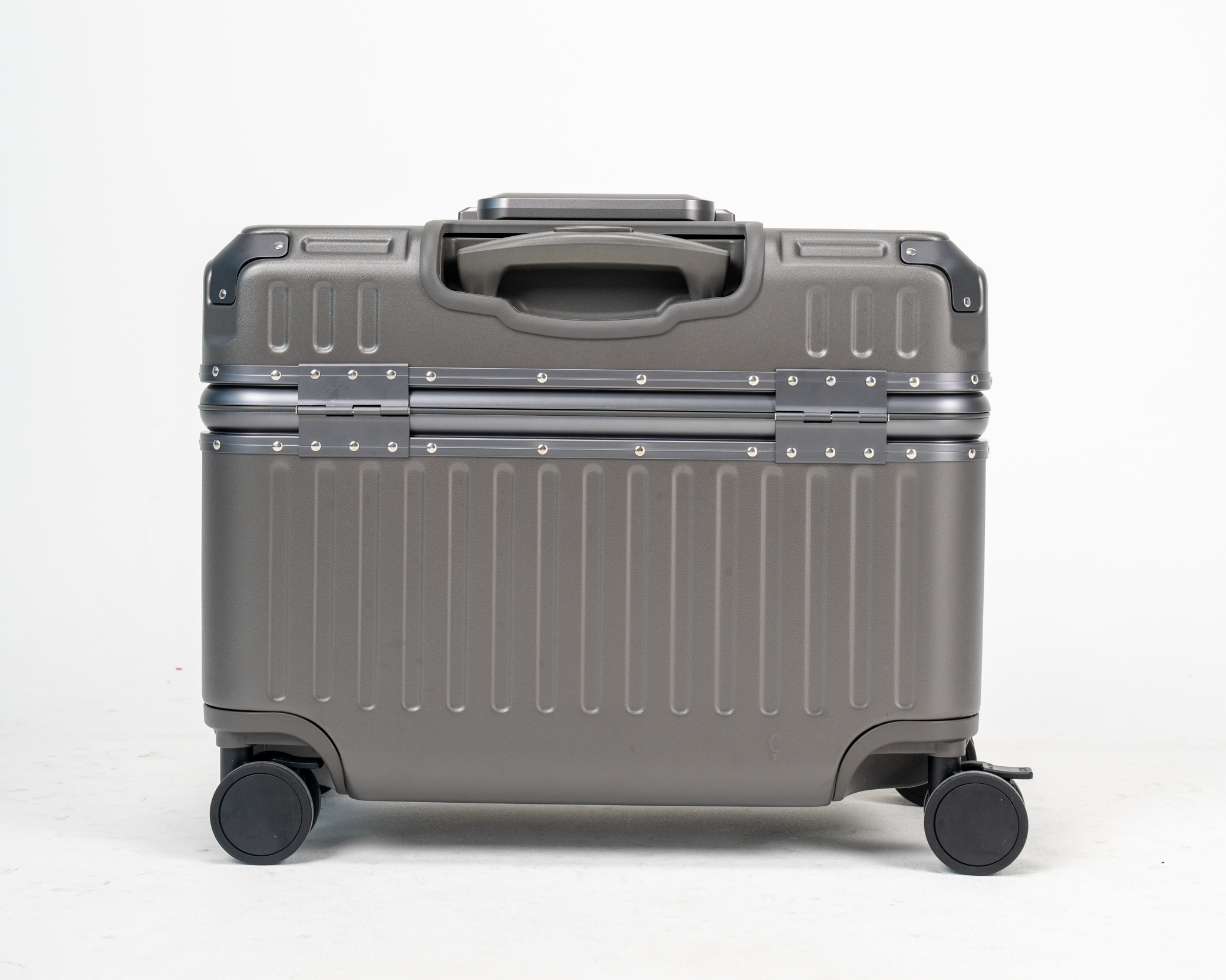 Concord Dark Gull Gray Polycarbonate Shell with Aluminum EdgeFrame Top-Access Pilot Carry-On Suitcase Back View by Portar