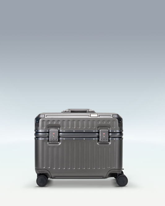 Portar Concord EdgeFrame pilot carry-on luggage in Dark Gull Gray, front view