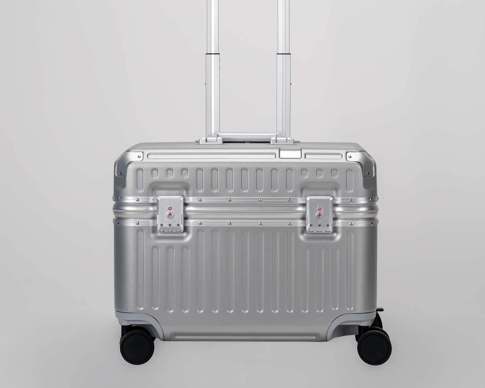 Concord Lunar Silver Polycarbonate Shell with Aluminum EdgeFrame Top-Access Pilot Carry-On Suitcase Front with Handle View by Portar
