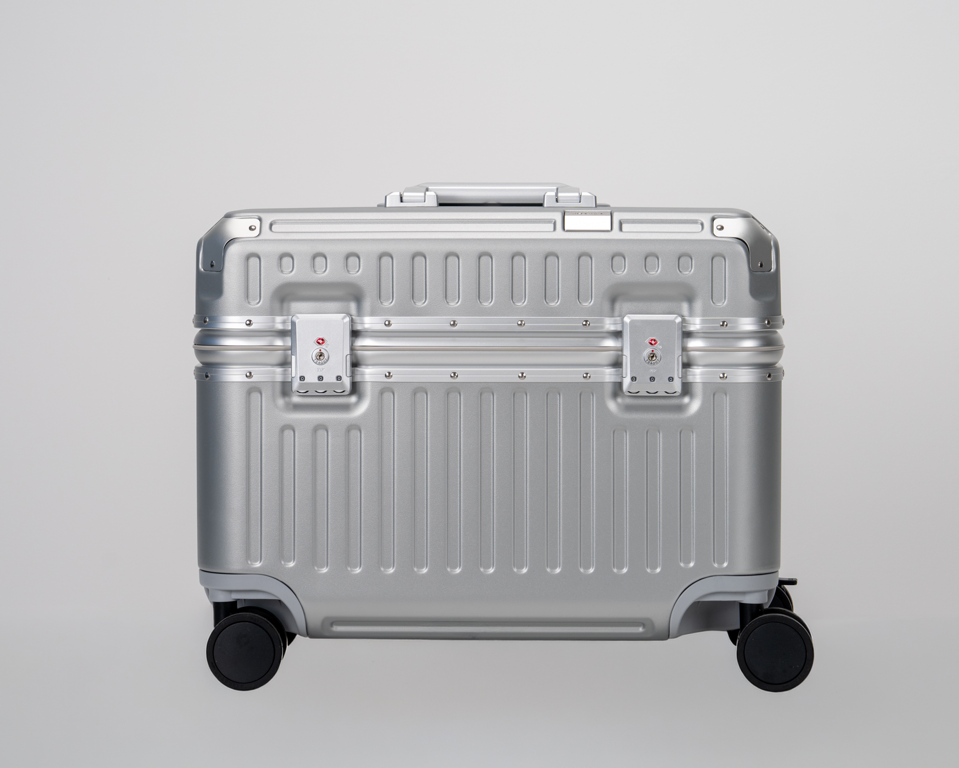 Concord Lunar Silver Polycarbonate Shell with Aluminum EdgeFrame Top-Access Pilot Carry-On Suitcase Front View by Portar