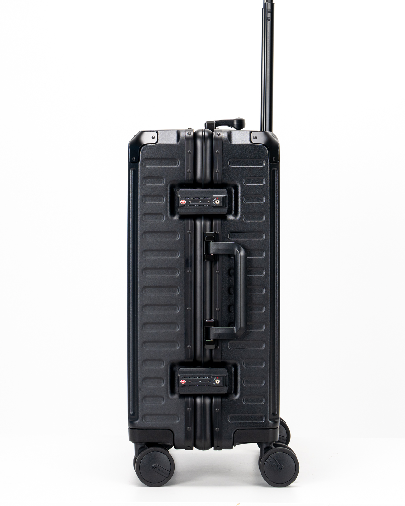 Valence Jet Black Polycarbonate Shell with Aluminum EdgeFrame Carry-On Suitcase Lock View by Portar