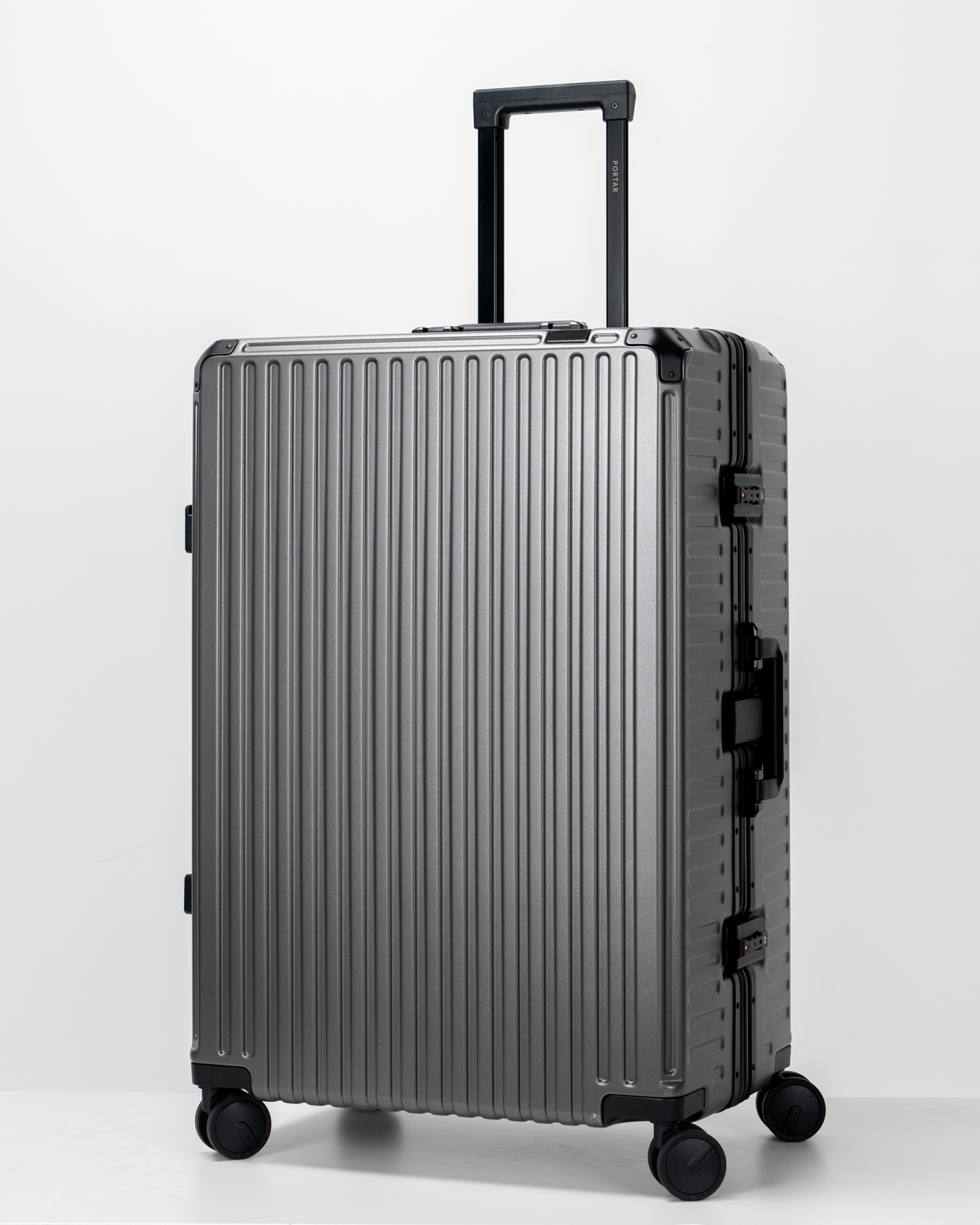 Valence Dark Gull Gray Polycarbonate Shell with Aluminum EdgeFrame Check-In Suitcase Perspective with Handle View by Portar