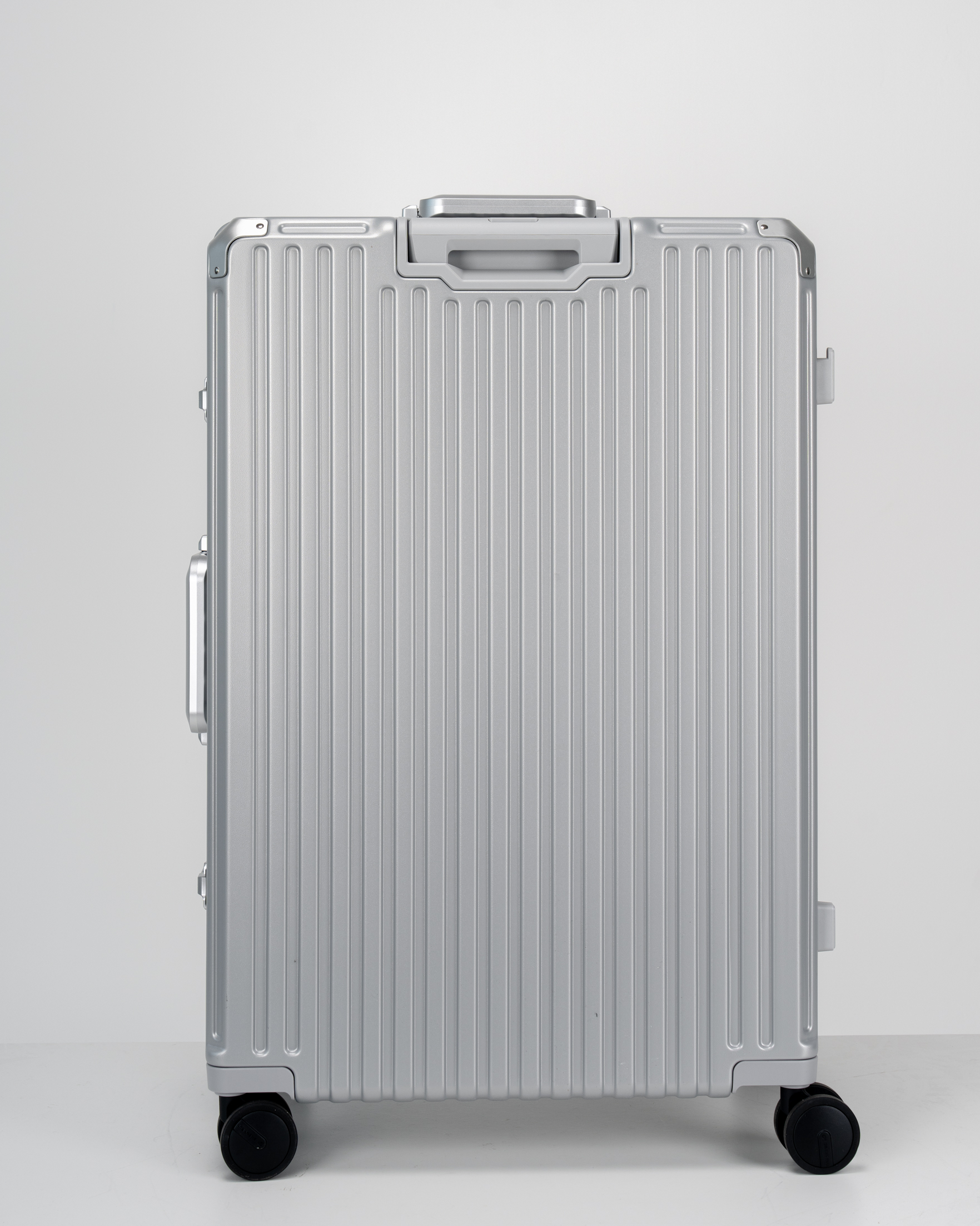 Valence Lunar Silver Polycarbonate Shell with Aluminum EdgeFrame Check-In Suitcase Back View by Portar