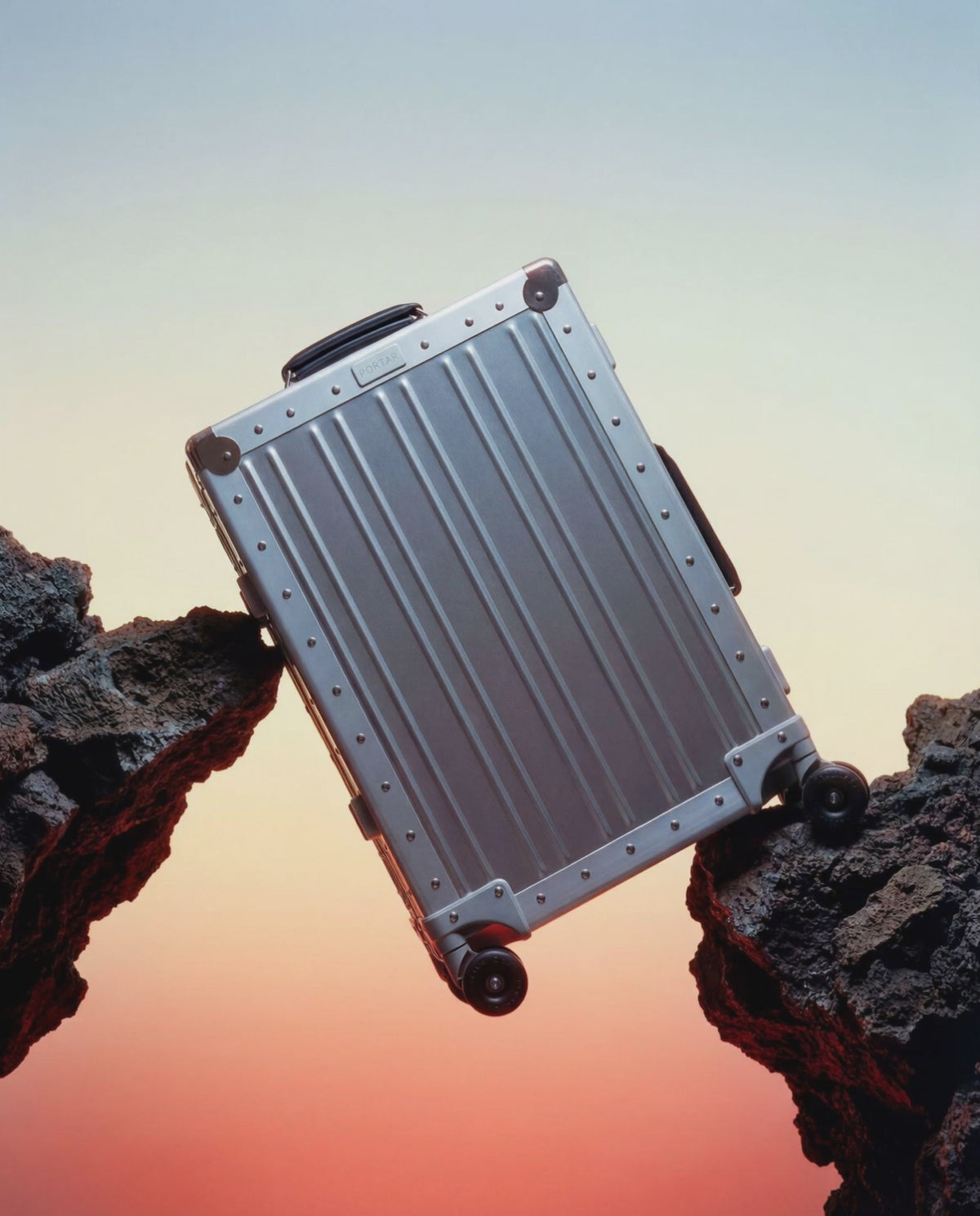 Lucent Silver Suitcase Zoomed In Video in 4:5 aspect ratio