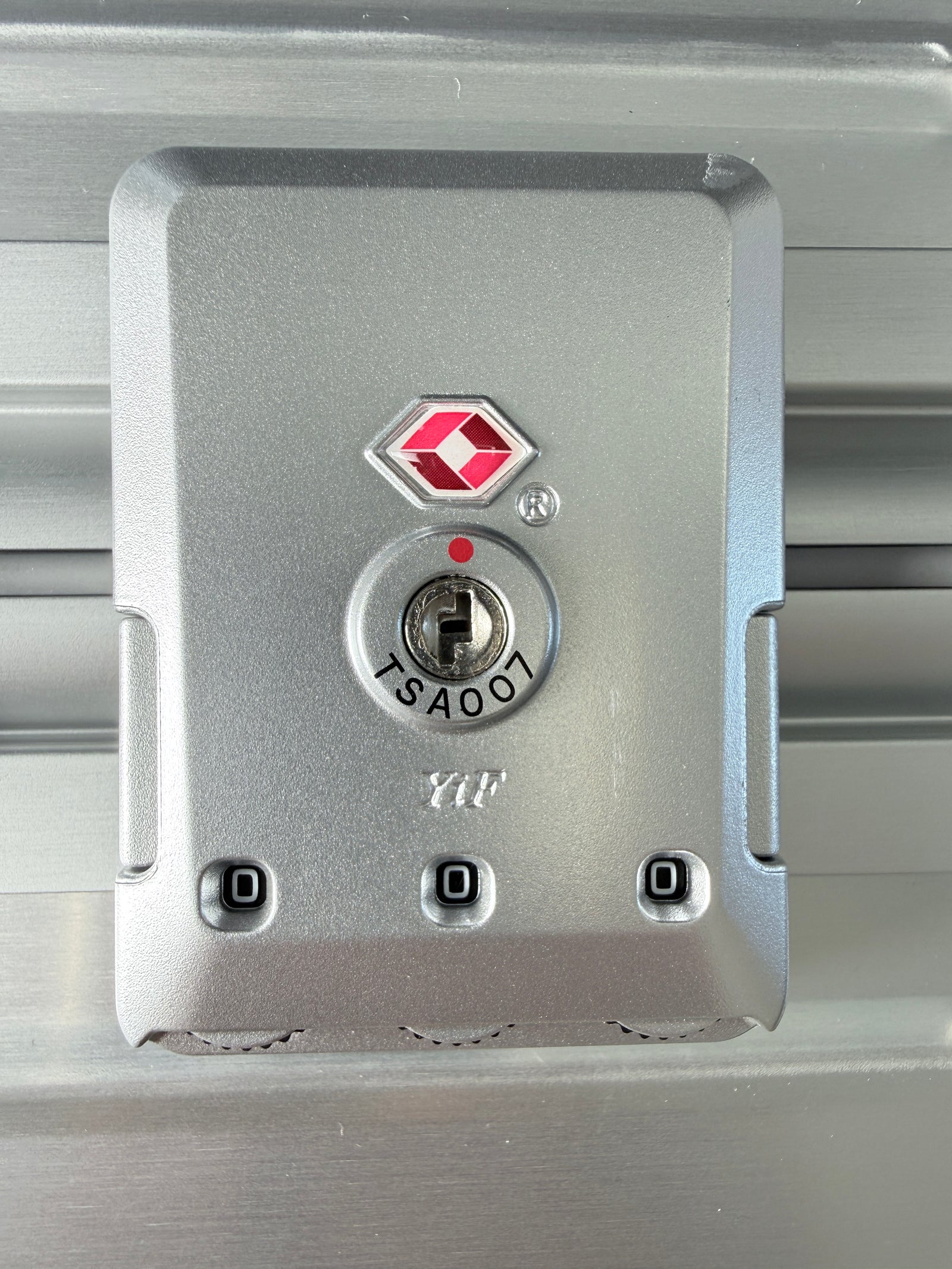 Align the Dials to 0 – 0 – 0